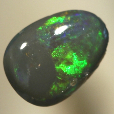 SOLID BLACK OPAL Neon green fire